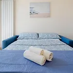 Guesthost - Tre Ponti Panoramic Seaview شقة *