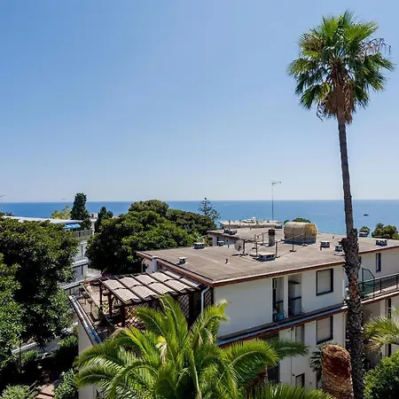 Διαμέρισμα Tre Ponti Panoramic Seaview *