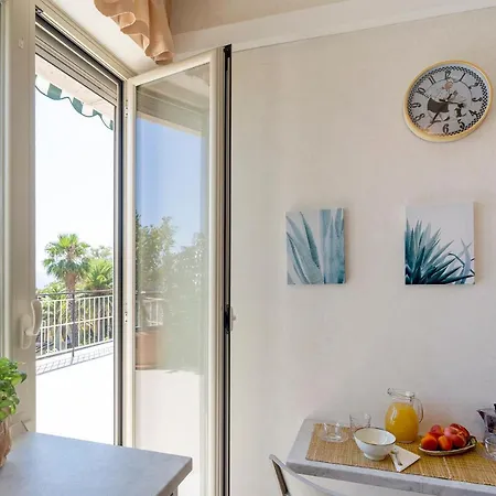 Guesthost - Tre Ponti Panoramic Seaview