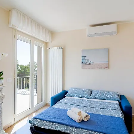 Guesthost - Tre Ponti Panoramic Seaview Sanremo