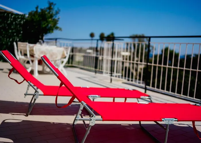 Guesthost - Tre Ponti Panoramic Seaview 아파트 산레모