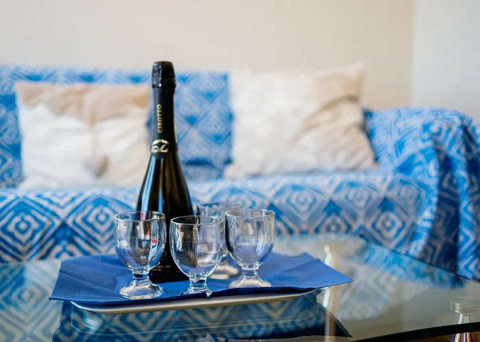 Guesthost - Tre Ponti Panoramic Seaview 아파트 산레모